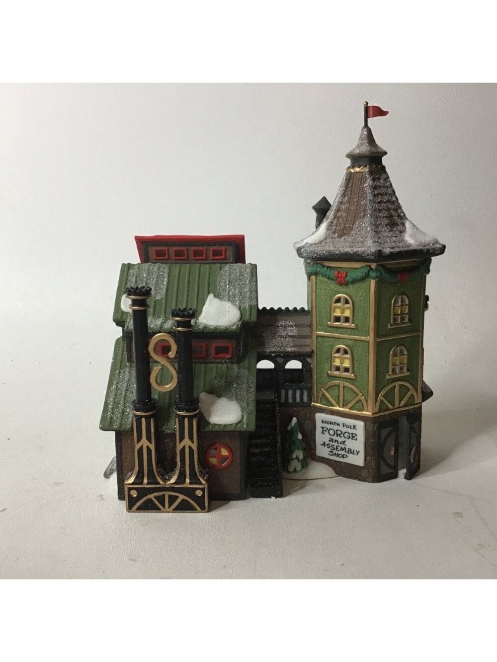 Dept 56 Elfin Forge and Assembly Shop North Pole Series #56384 Christmas Village